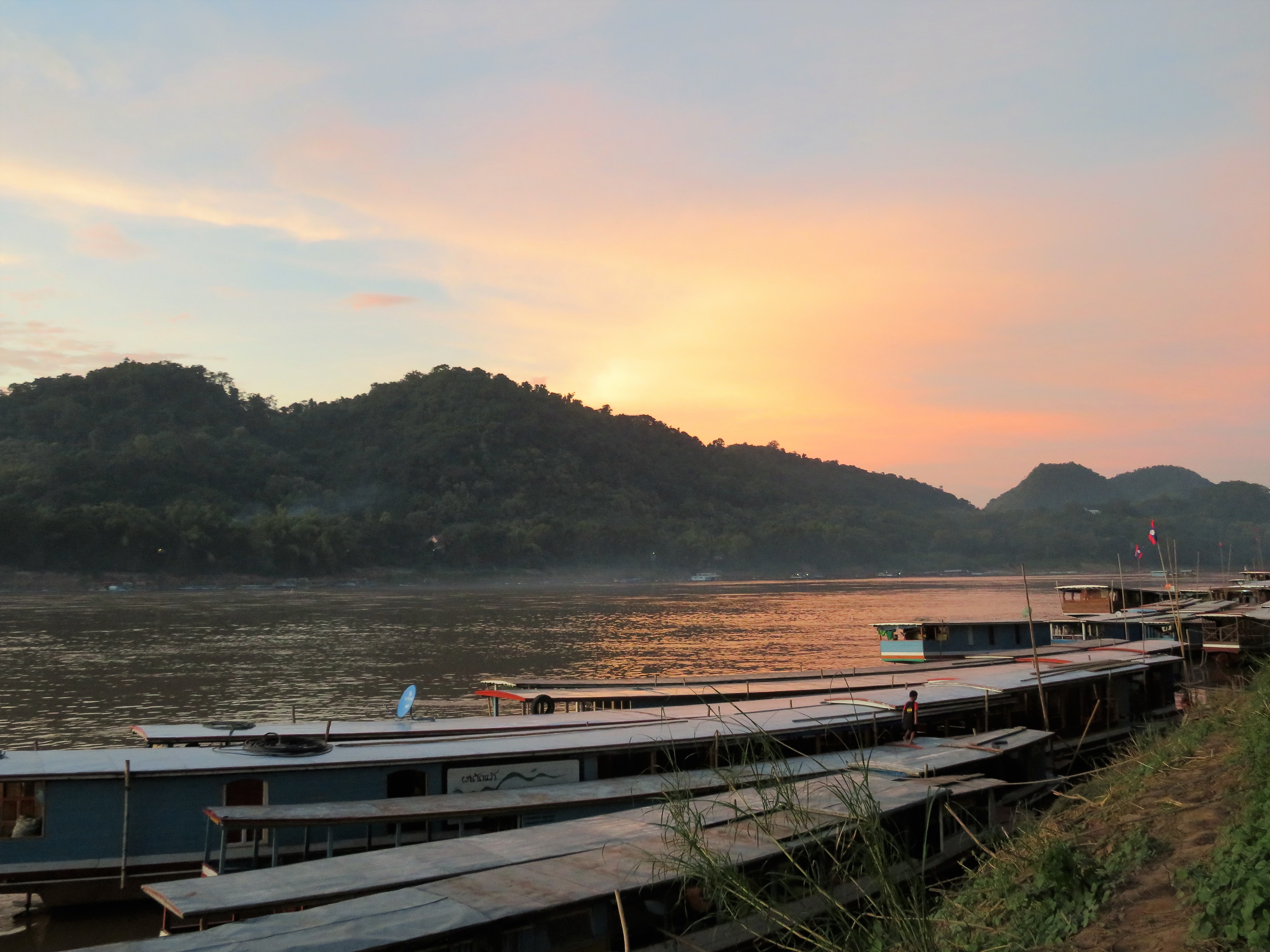 Sunset-Mekong-3